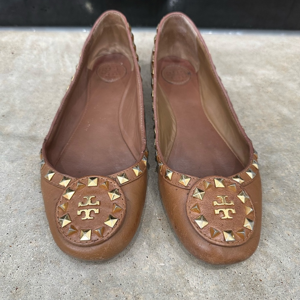 Tory Burch Dale Royal Tan Studded Flats